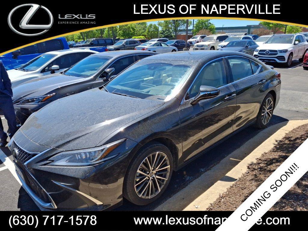 used 2025 Lexus ES 300h car, priced at $46,477
