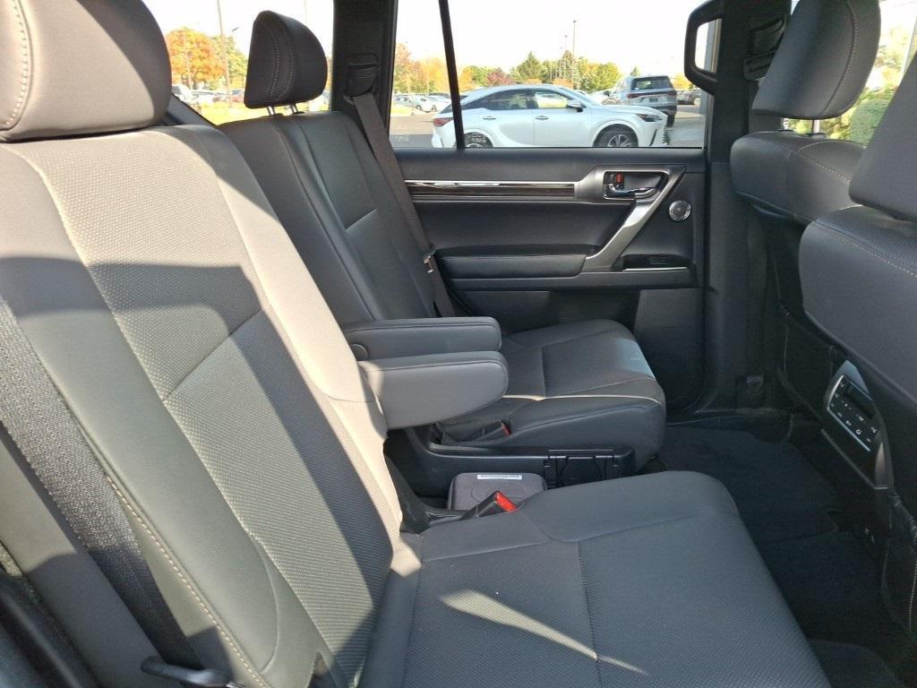 used 2022 Lexus GX 460 car, priced at $45,988