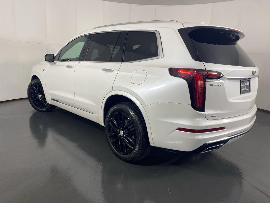 used 2021 Cadillac XT6 car, priced at $26,177