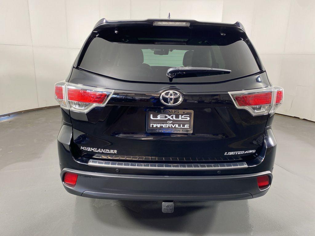 used 2016 Toyota Highlander car, priced at $20,477