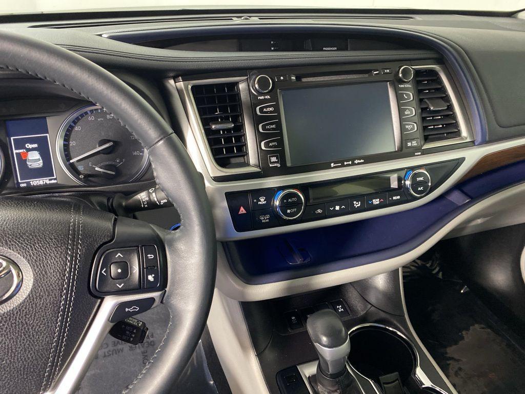 used 2016 Toyota Highlander car, priced at $20,477
