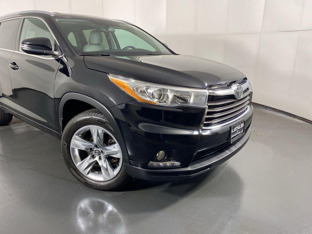 used 2016 Toyota Highlander car, priced at $20,477