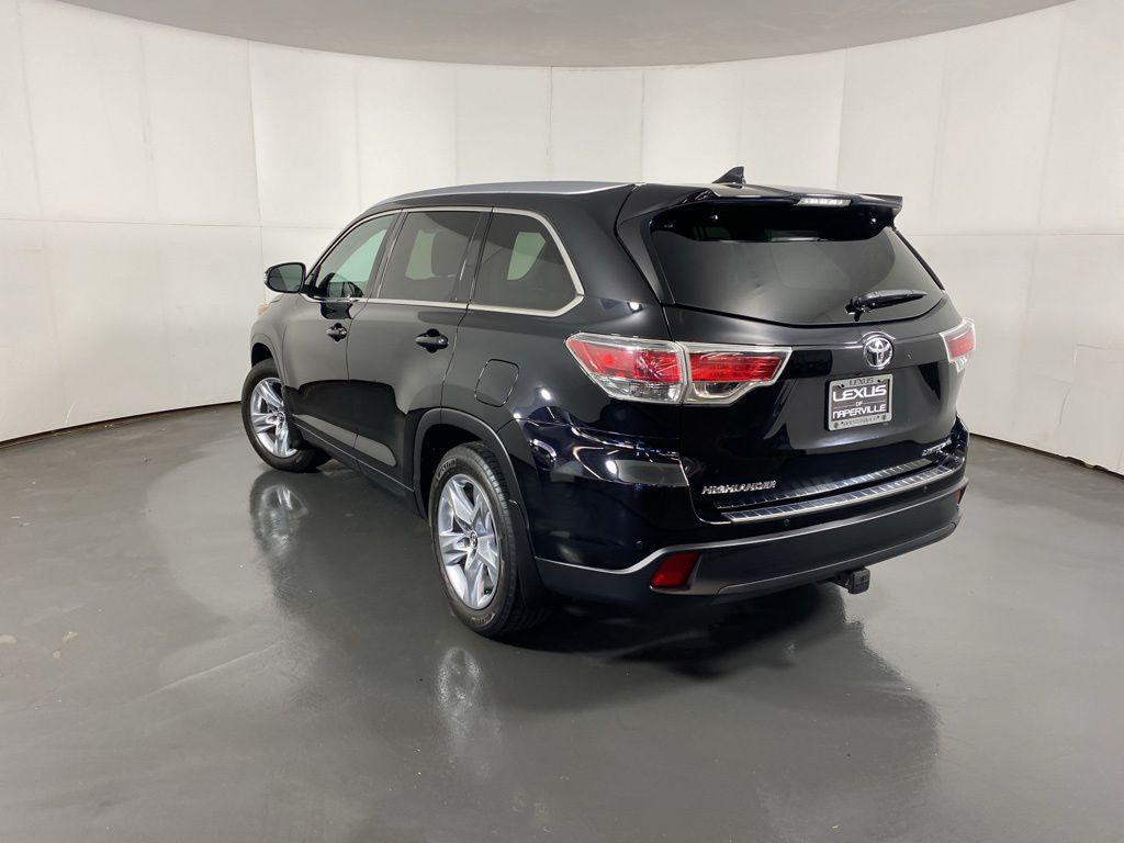 used 2016 Toyota Highlander car, priced at $20,477