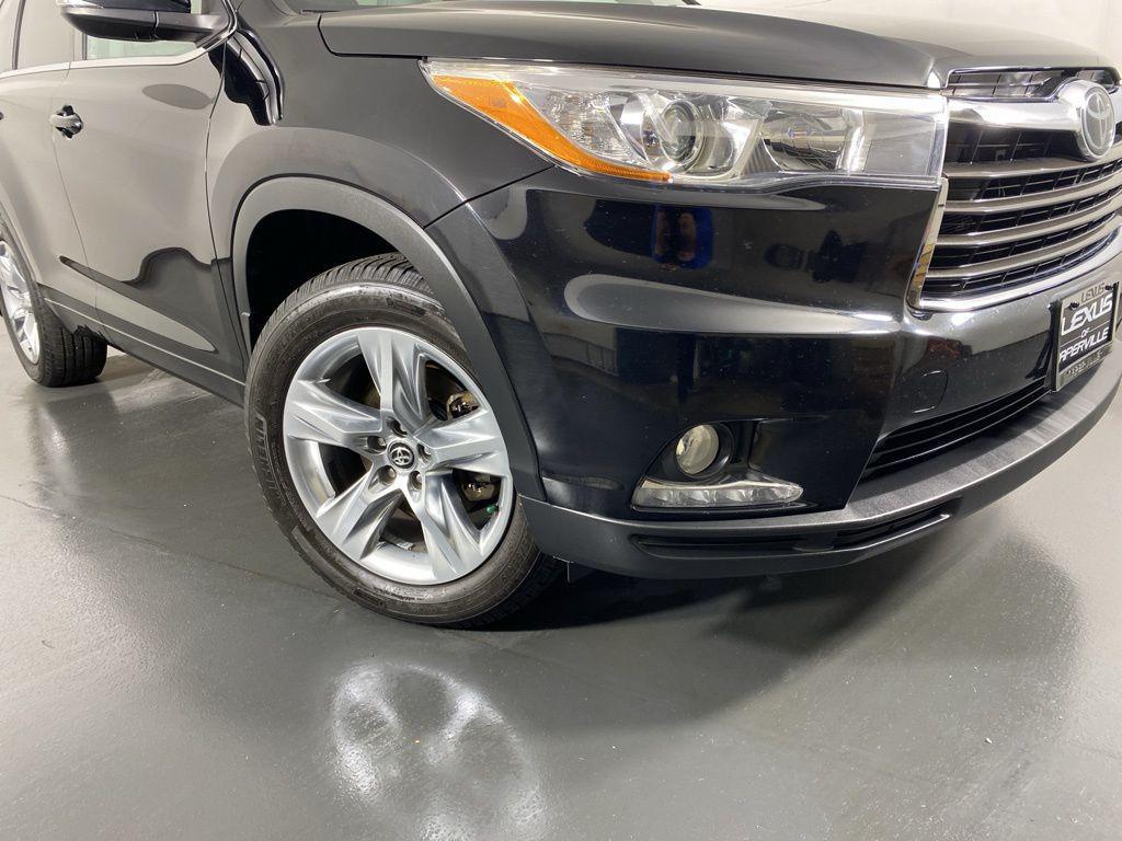 used 2016 Toyota Highlander car, priced at $20,477