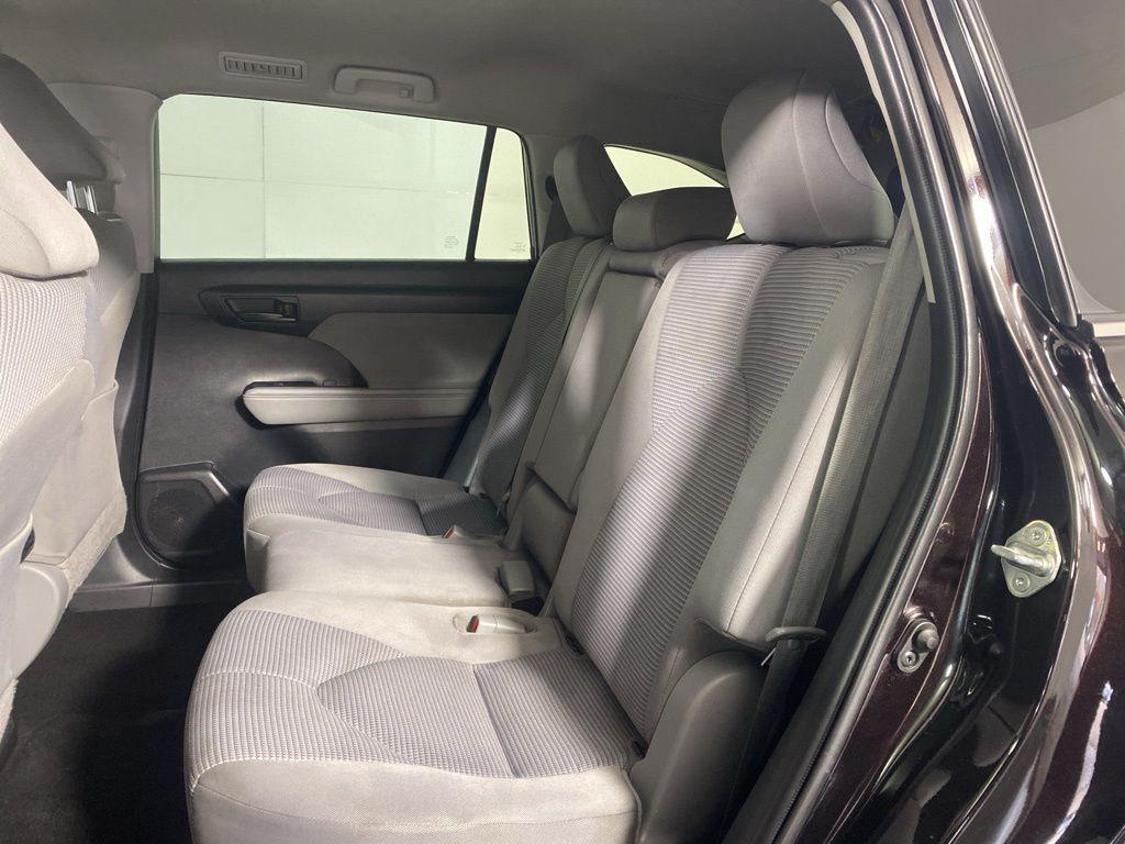 used 2020 Toyota Highlander car, priced at $24,177