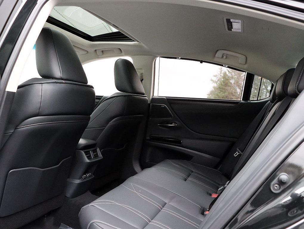 new 2025 Lexus ES 300h car, priced at $54,976