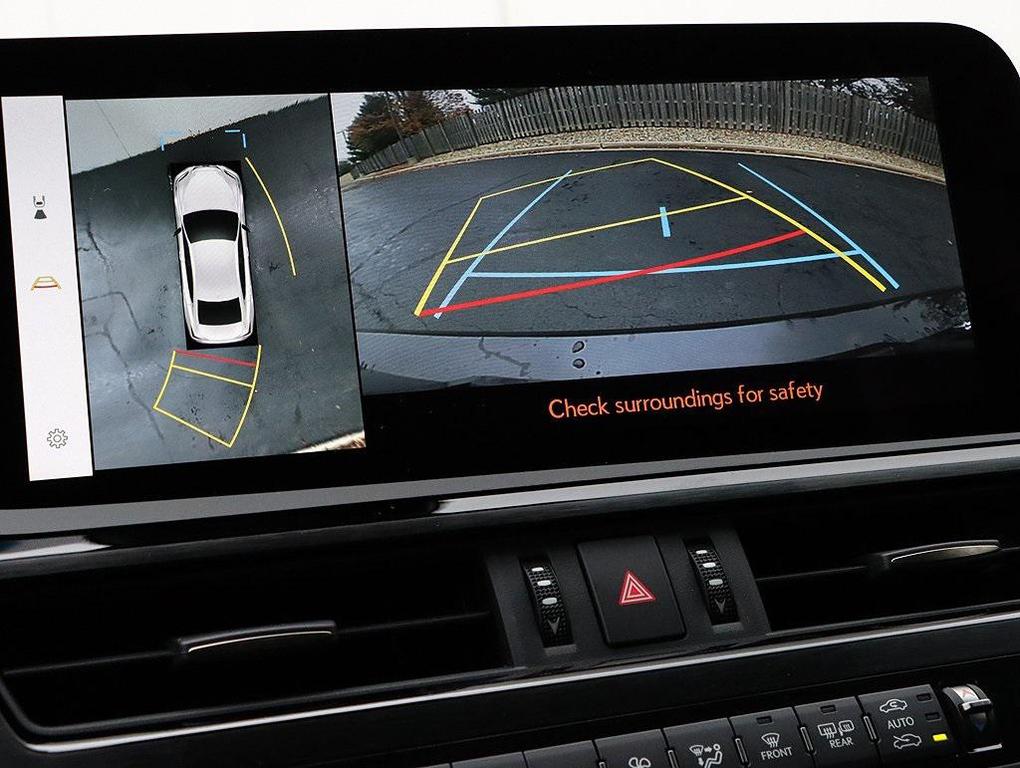 new 2025 Lexus ES 300h car, priced at $54,976