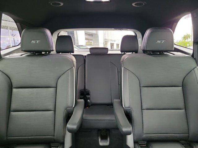 used 2026 Buick Enclave car, priced at $46,990