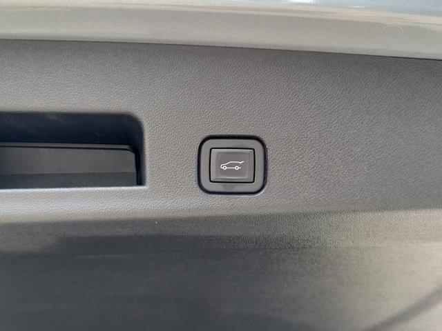 used 2024 GMC Acadia car