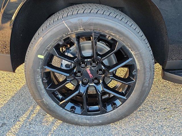 new 2026 GMC Yukon XL car, priced at $85,344