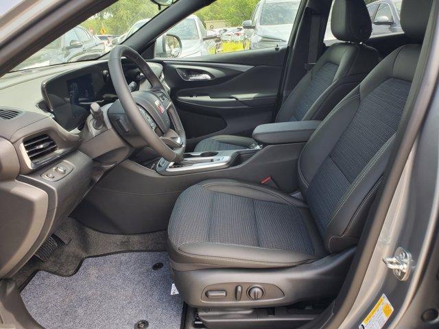 new 2025 Buick Envista car, priced at $22,923