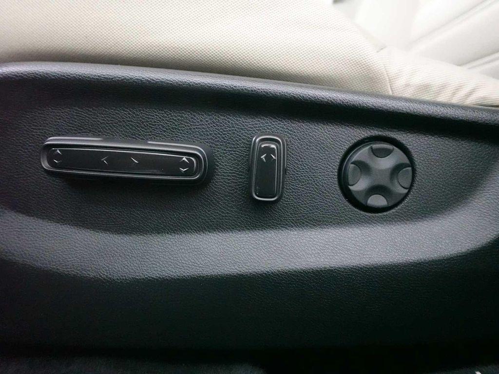 used 2022 Honda CR-V car, priced at $25,998