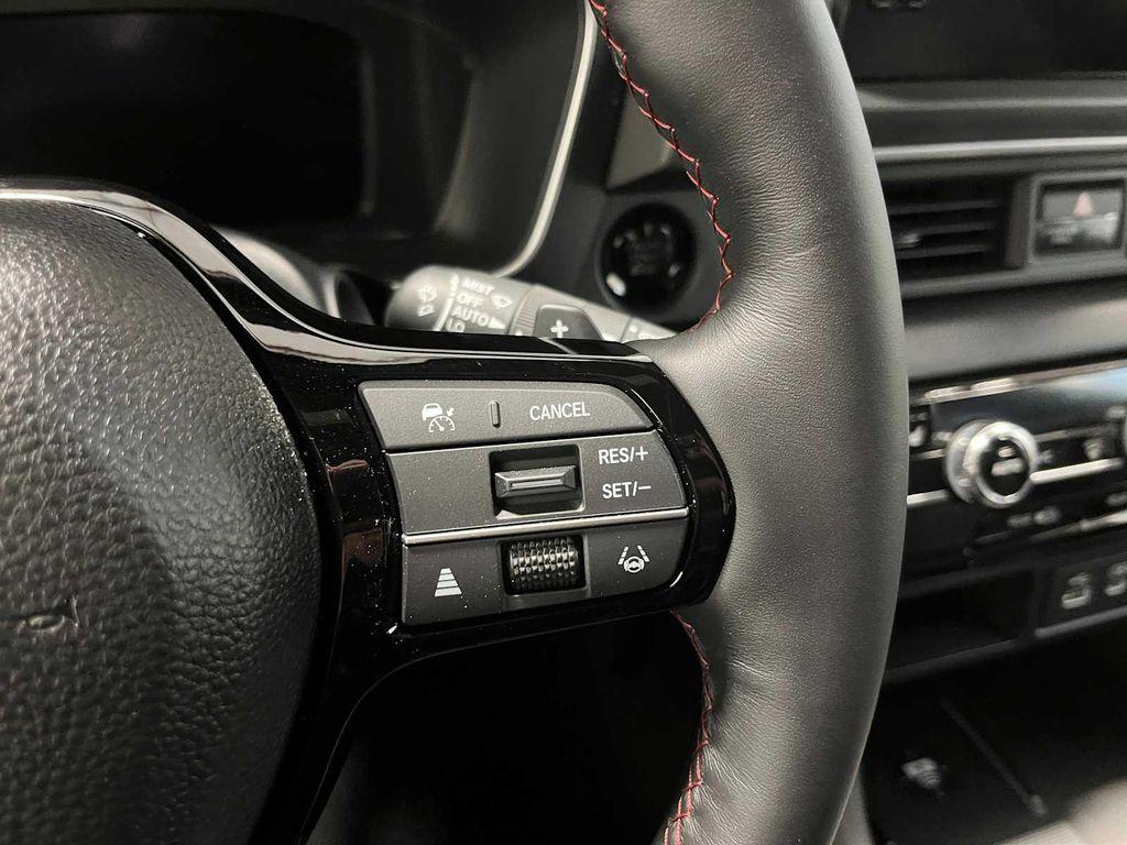 new 2025 Honda Pilot car, priced at $56,530