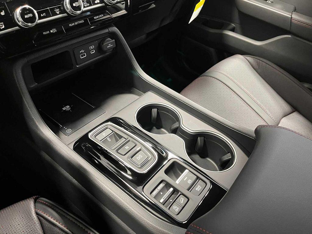 new 2025 Honda Pilot car, priced at $56,530