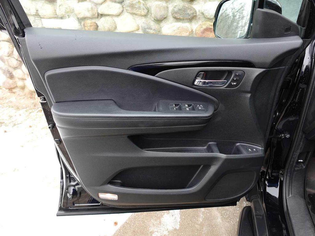 used 2020 Honda Passport car, priced at $26,998