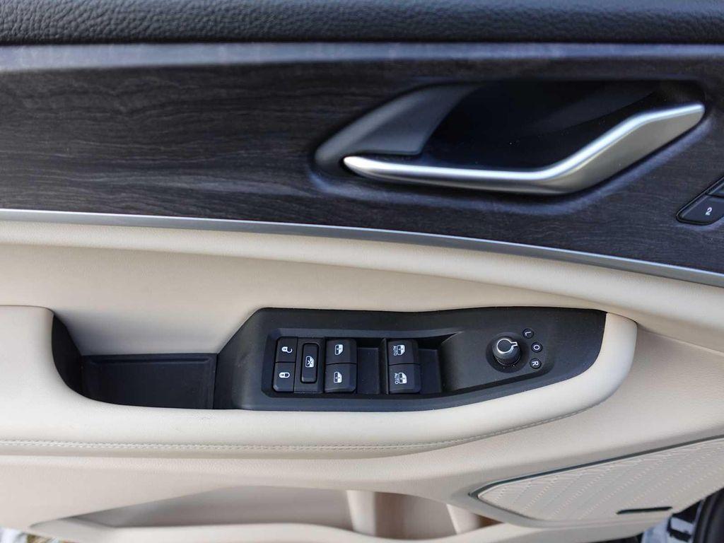 used 2021 Jeep Grand Cherokee L car, priced at $26,895