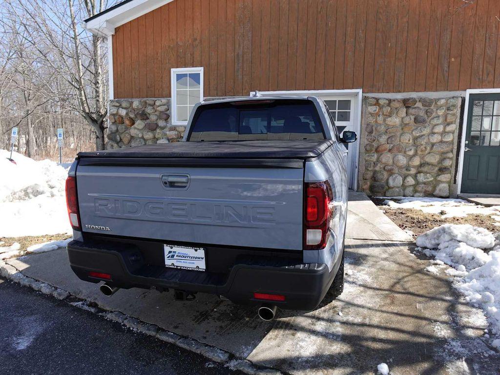 used 2024 Honda Ridgeline car, priced at $31,485
