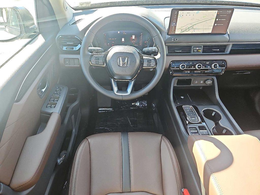 new 2026 Honda Pilot car, priced at $55,044