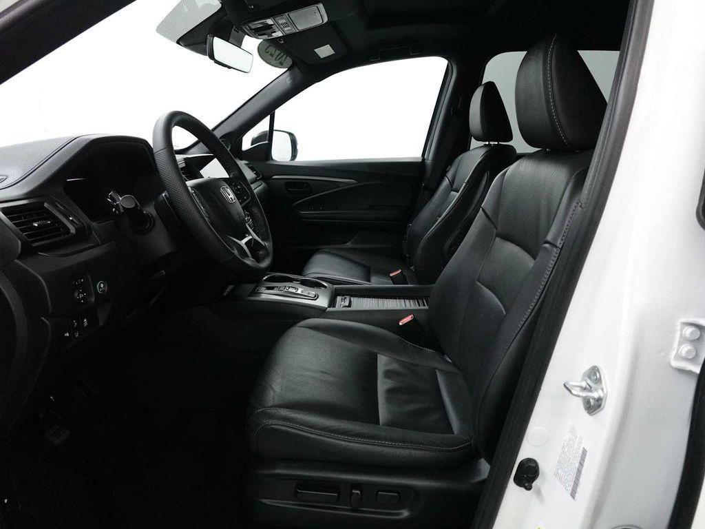 used 2023 Honda Passport car, priced at $31,998