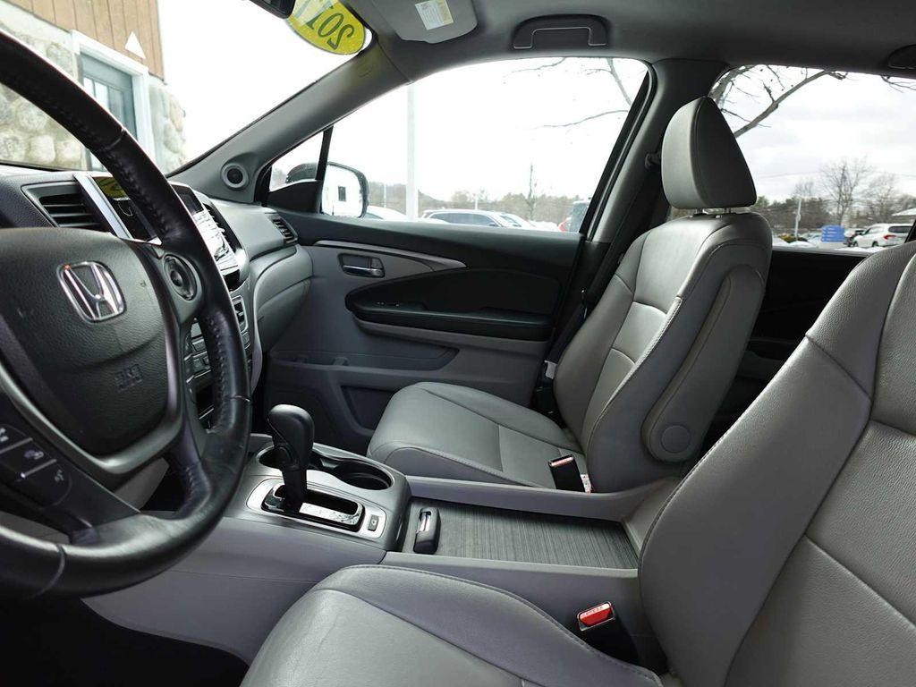used 2017 Honda Pilot car, priced at $19,899