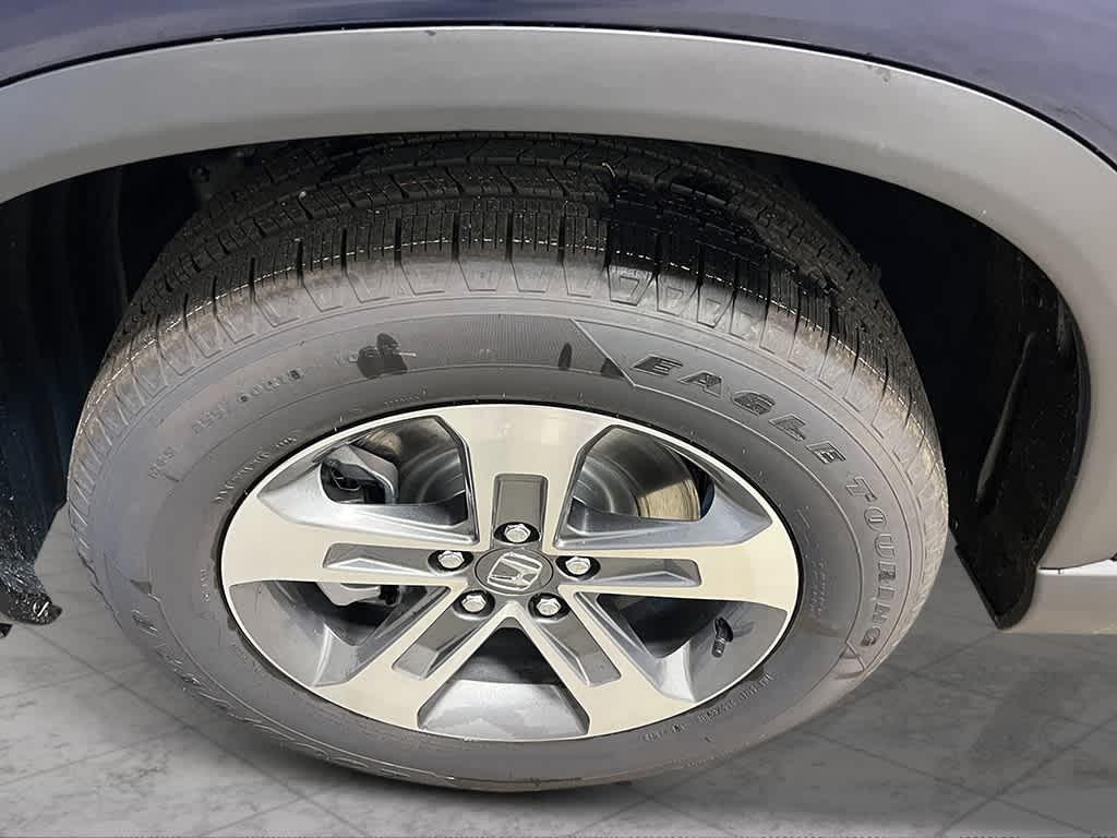 new 2025 Honda Pilot car, priced at $47,095