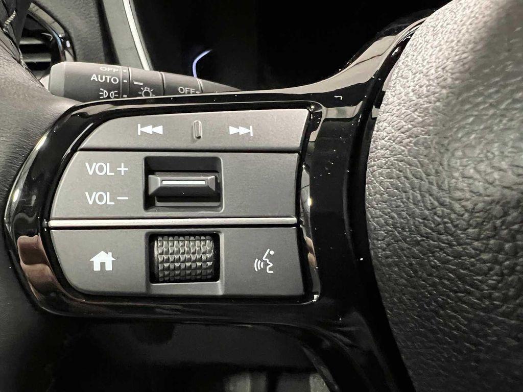 new 2025 Honda Pilot car, priced at $47,095