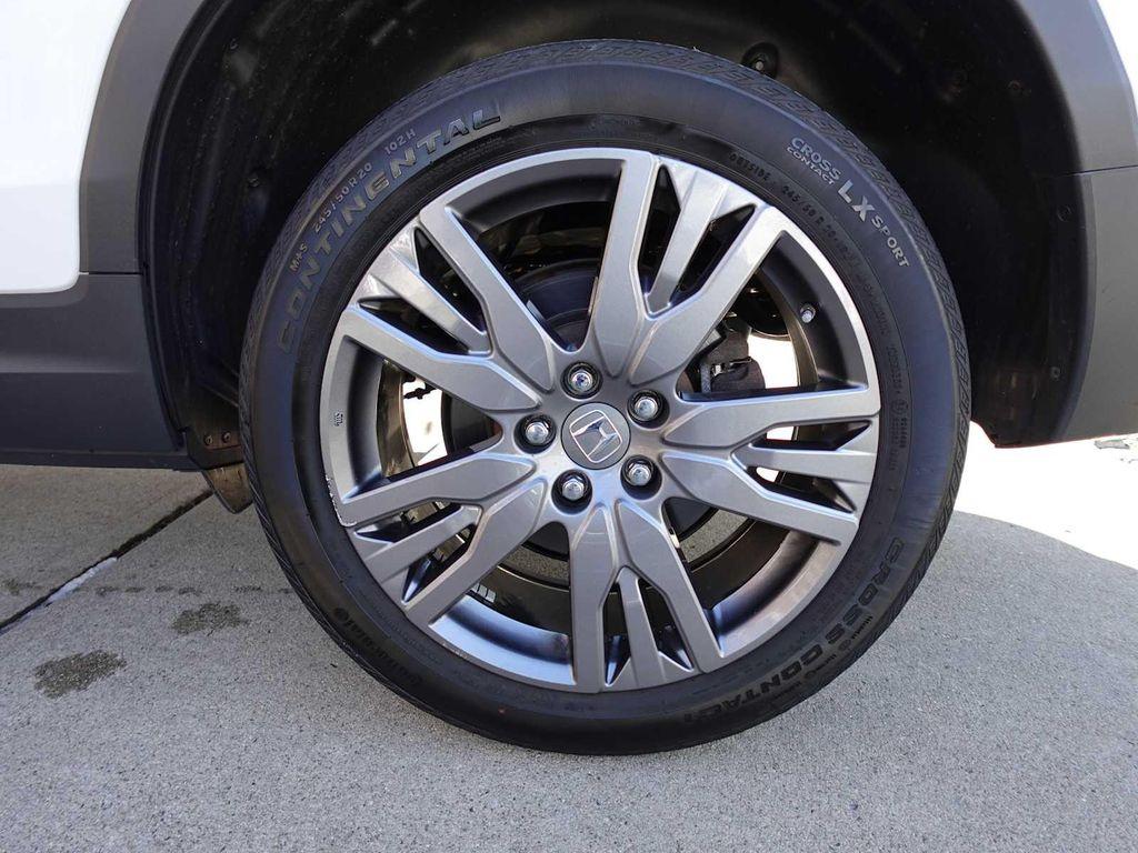 used 2022 Honda Pilot car, priced at $27,695