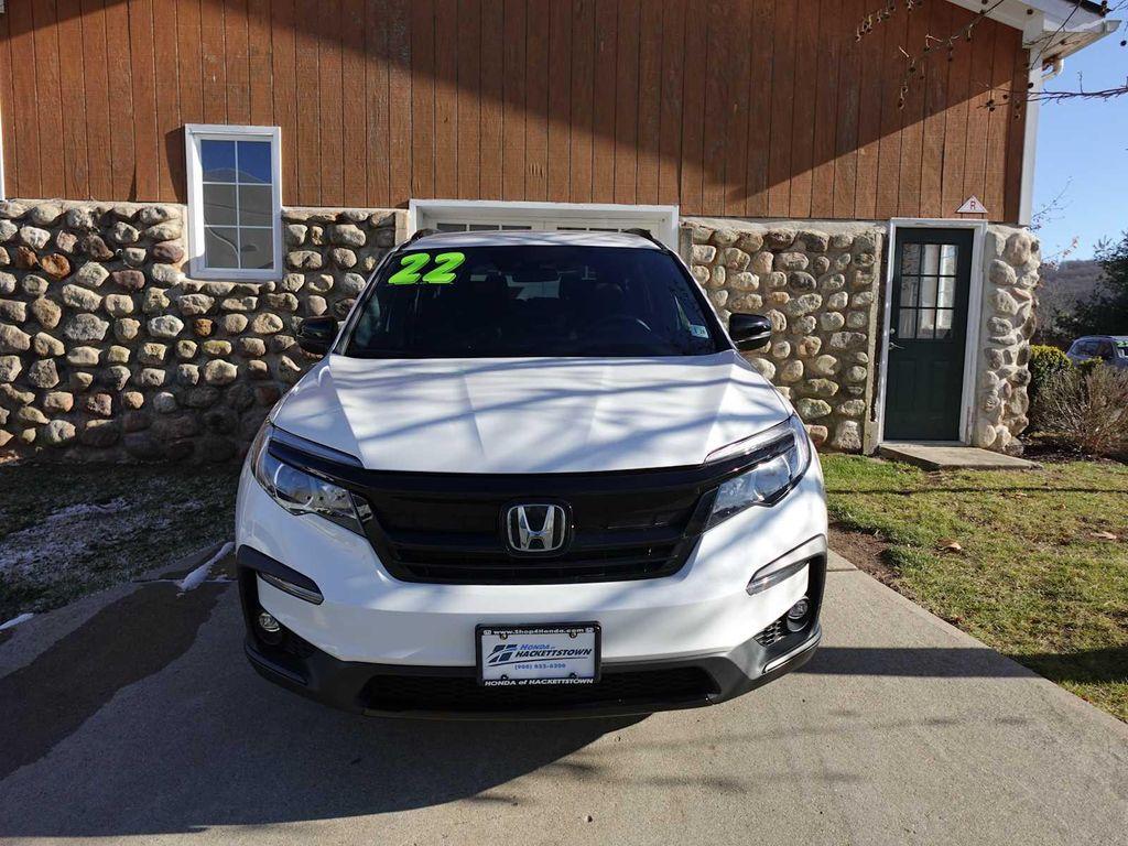 used 2022 Honda Pilot car, priced at $27,695
