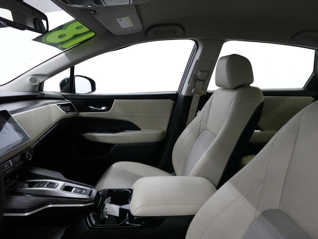 used 2018 Honda Clarity Plug-In Hybrid car, priced at $15,399