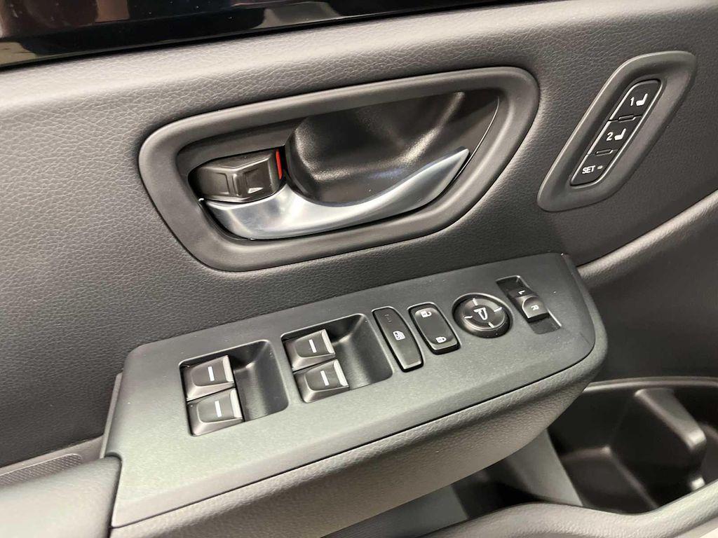 new 2025 Honda Pilot car, priced at $53,450