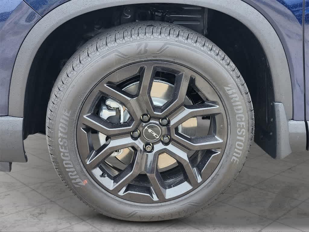 new 2025 Honda Pilot car, priced at $52,950