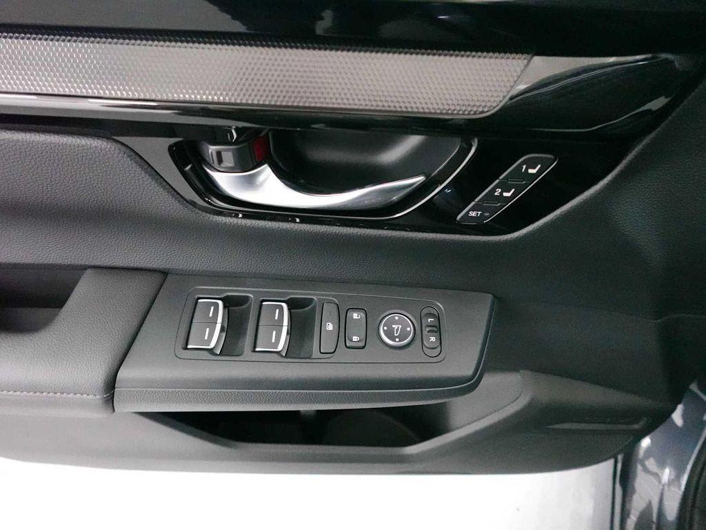 used 2024 Honda CR-V car, priced at $31,998