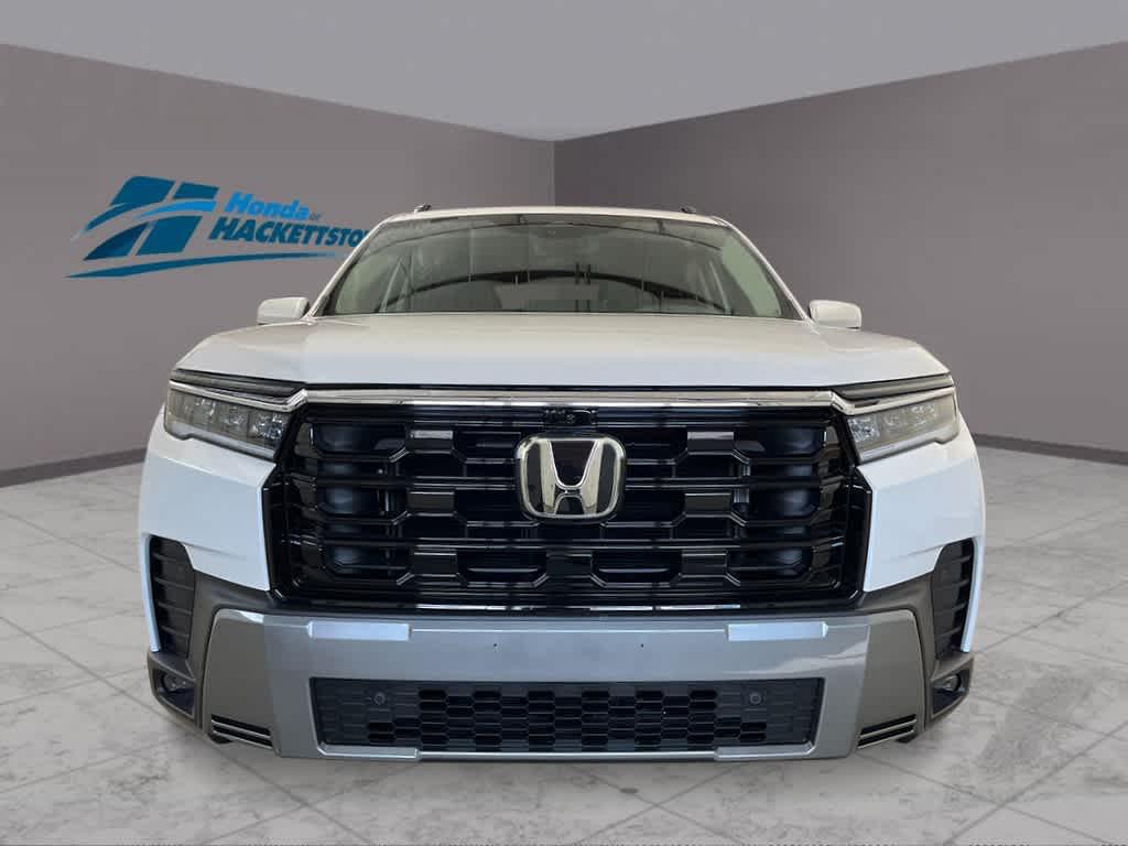 new 2026 Honda Pilot car, priced at $56,244