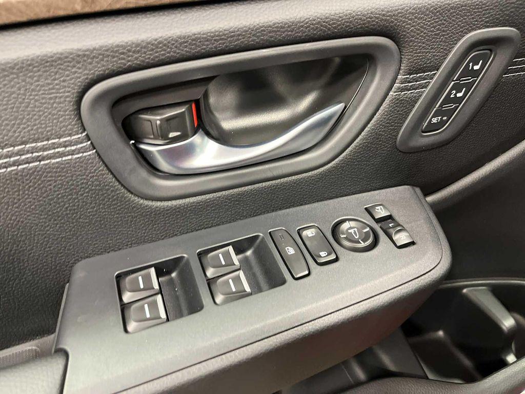new 2026 Honda Pilot car, priced at $56,244