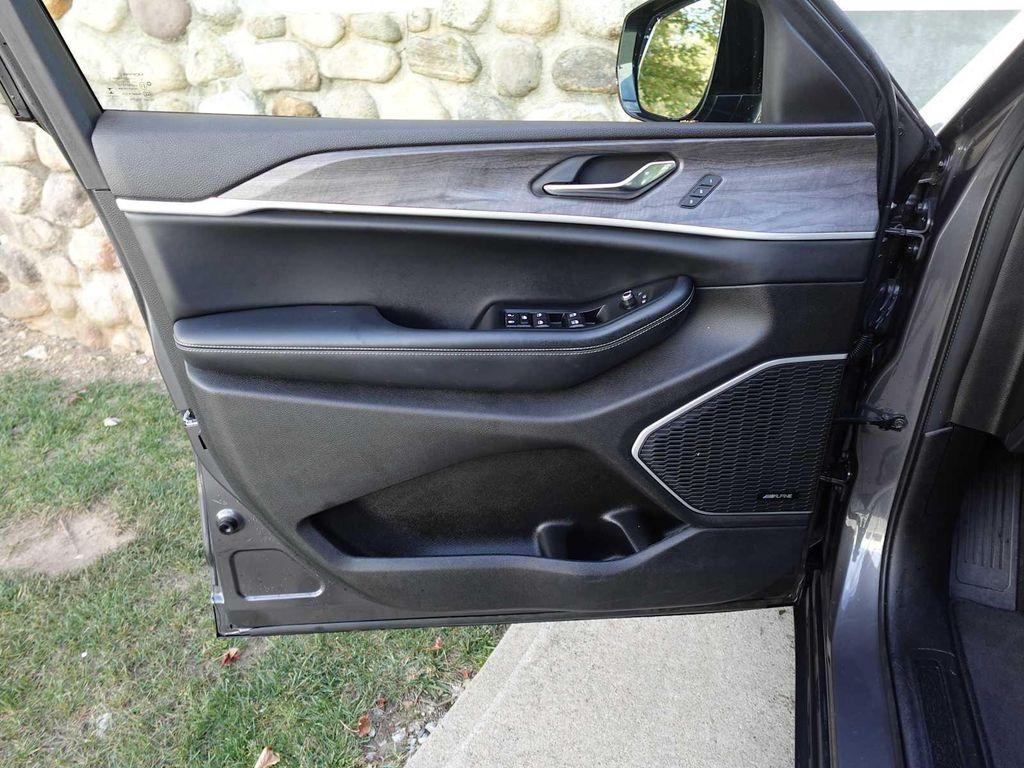 used 2021 Jeep Grand Cherokee L car, priced at $18,885