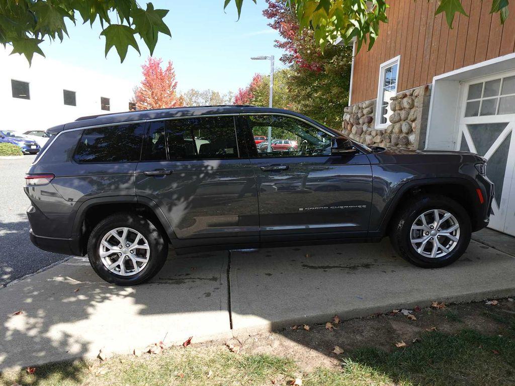 used 2021 Jeep Grand Cherokee L car, priced at $18,885