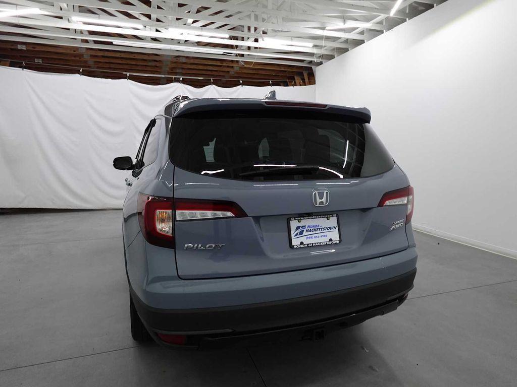 used 2022 Honda Pilot car, priced at $26,992