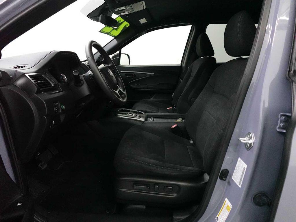 used 2022 Honda Pilot car, priced at $26,992