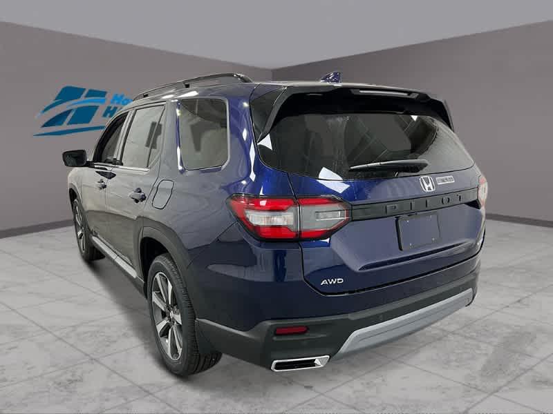new 2025 Honda Pilot car, priced at $51,095