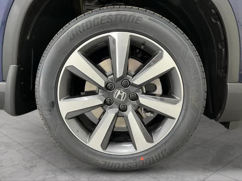 new 2025 Honda Pilot car, priced at $51,095