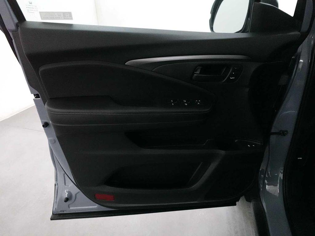 used 2023 Honda Passport car, priced at $31,595