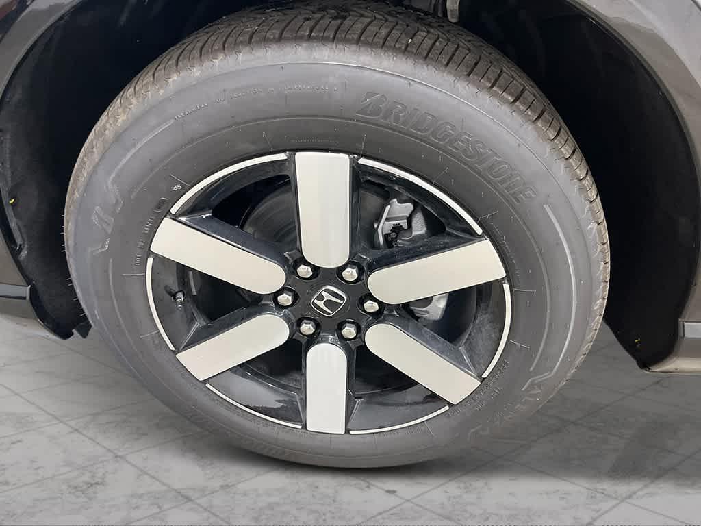 new 2026 Honda Prologue car, priced at $55,995