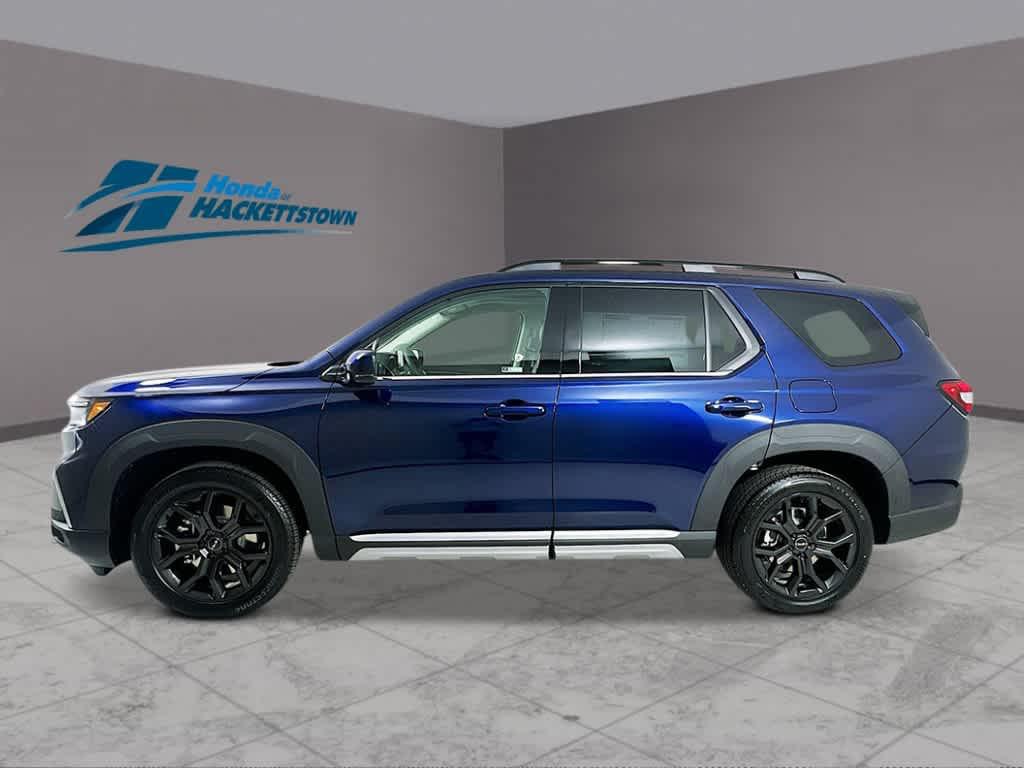 new 2025 Honda Pilot car, priced at $53,800