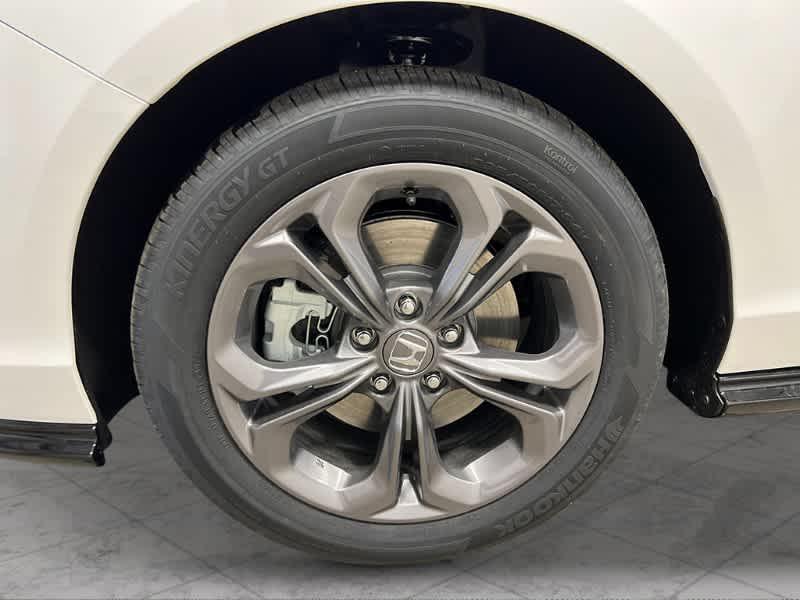 new 2025 Honda Accord Hybrid car, priced at $36,590