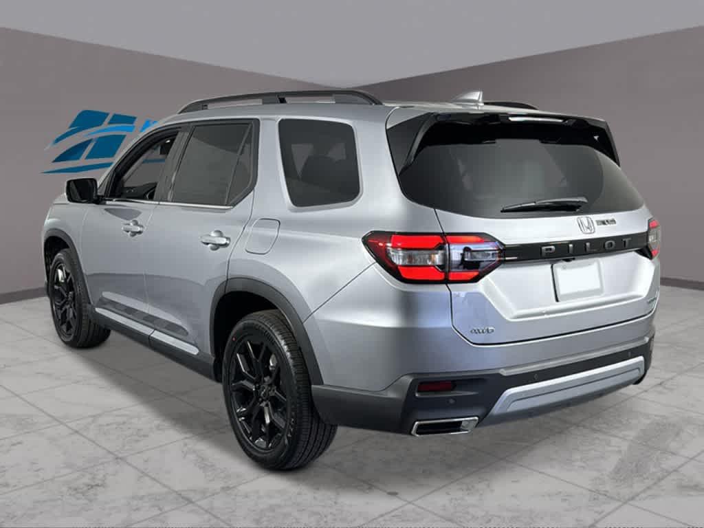 new 2025 Honda Pilot car, priced at $52,995