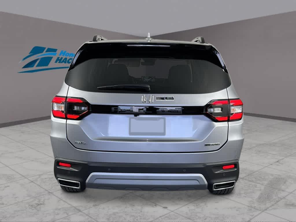 new 2025 Honda Pilot car, priced at $52,995