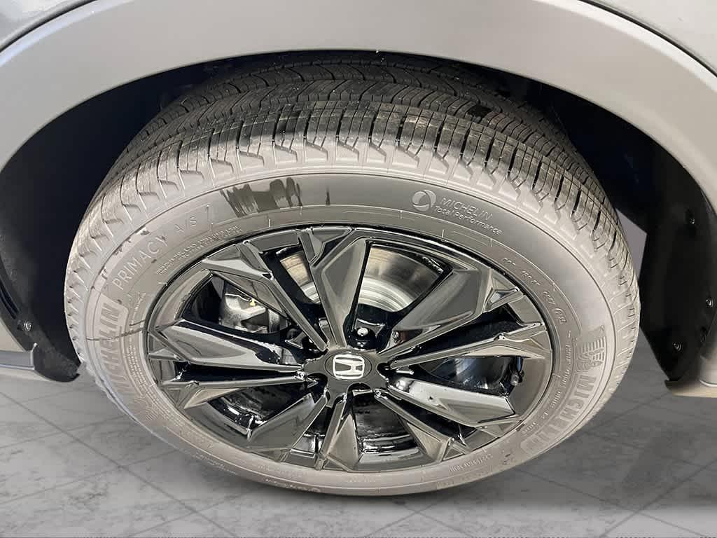 new 2026 Honda CR-V Hybrid car, priced at $44,000