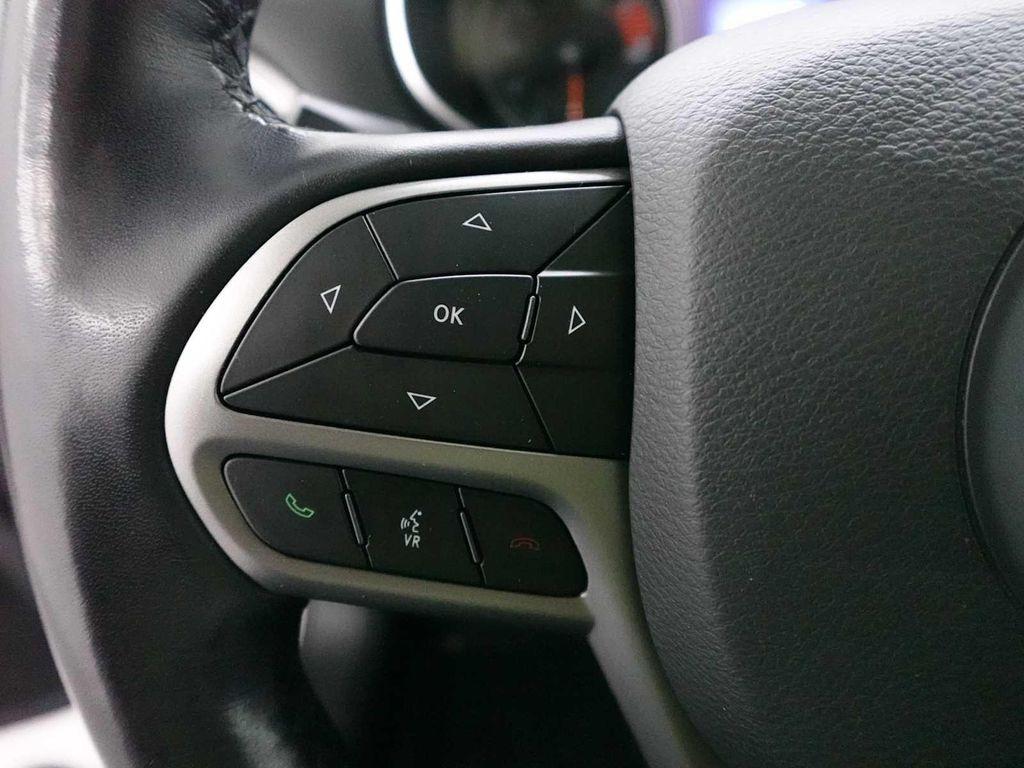 used 2020 Jeep Cherokee car, priced at $20,885