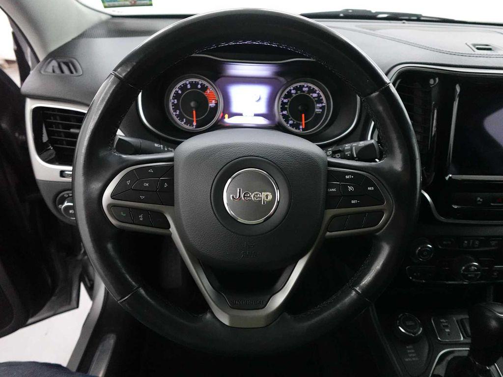 used 2020 Jeep Cherokee car, priced at $20,885