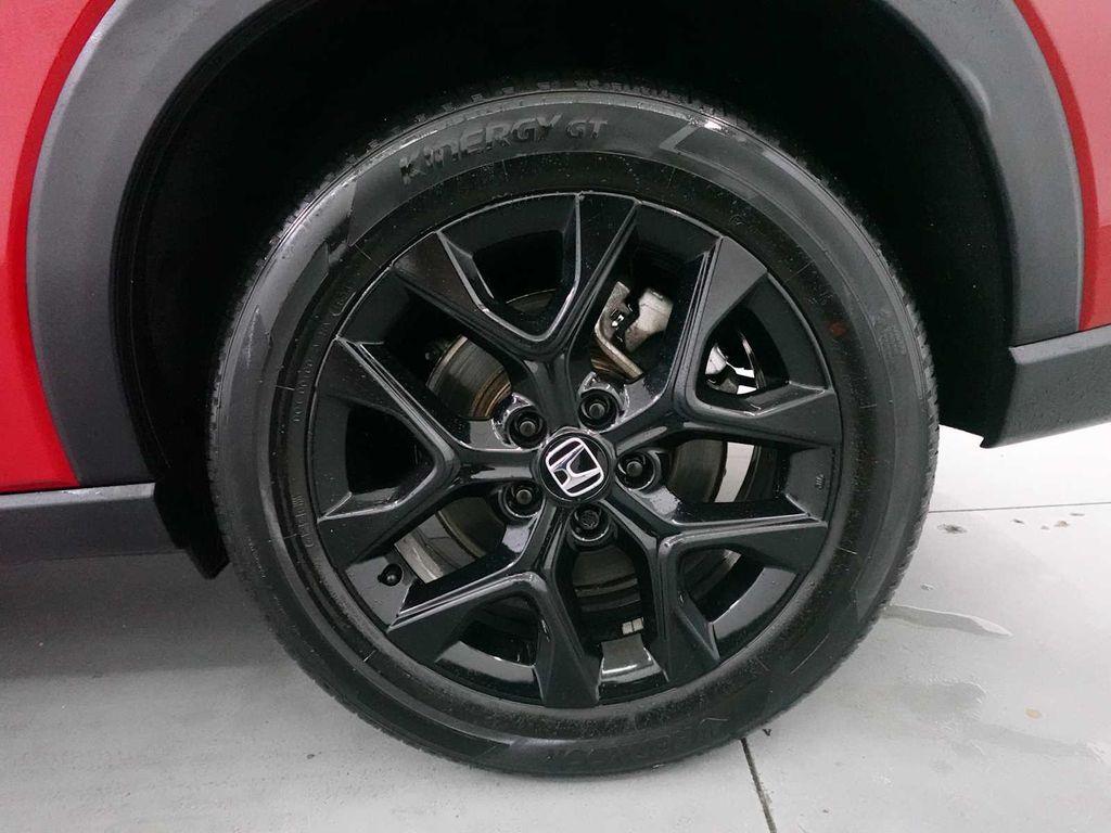 used 2025 Honda HR-V car, priced at $26,789